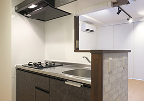 システムキッチン＋ガスコンロ